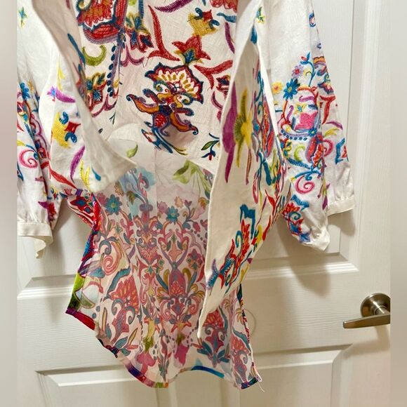John Mark Womens Tunic Top Floral Embroidered Tassel Linen Size M Split Neck NWT - Picture 13 of 15